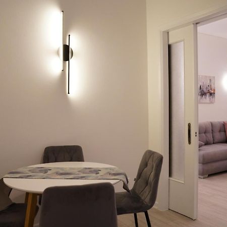 Bright & Cozy Apartment, Aten Exteriör bild
