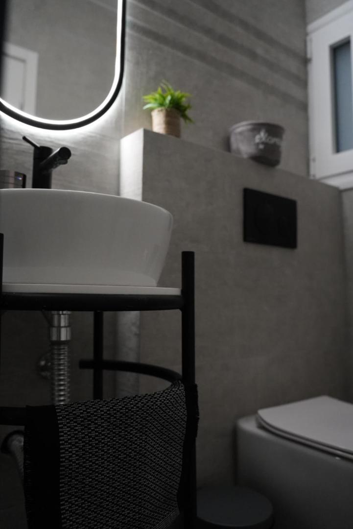 Bright & Cozy Apartment, Aten Exteriör bild
