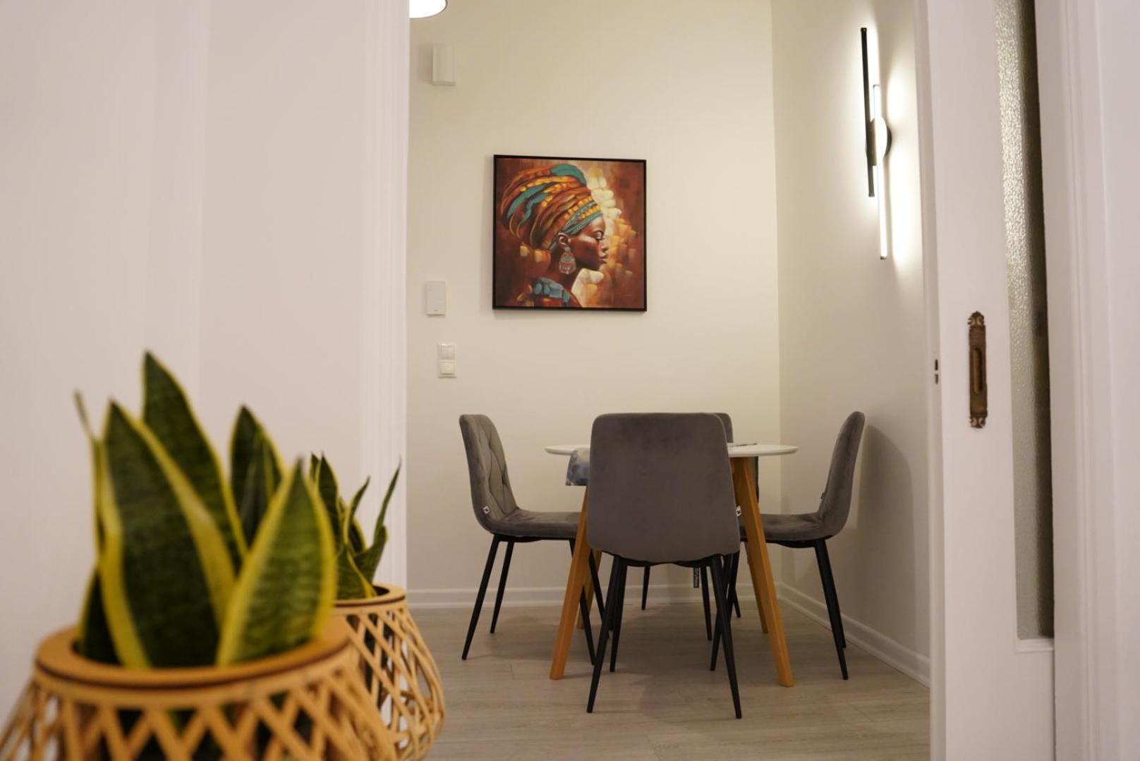 Bright & Cozy Apartment, Aten Exteriör bild